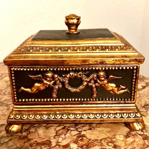 NWT ALEXANDRA'S ACCENTS Ornate Ceramic Vanity Jewelry Box w Gilded Cherub Angels - Picture 1 of 5